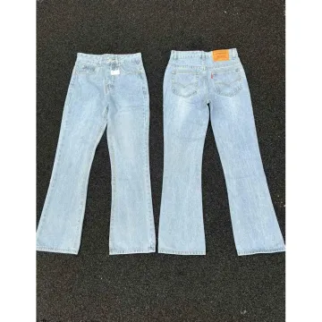 Levi’s Light Wash Flared Jeans